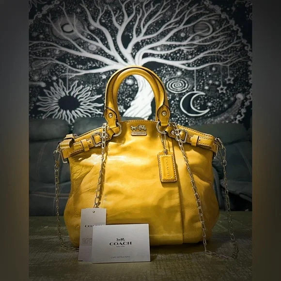 Vintage Y2K Coach Mustard Leather Shoulder Bag crossbody strap ❌60% OFF SALE❌ - Picture 4 of 16